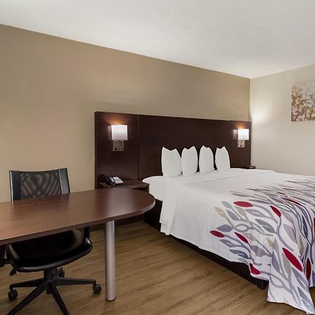 Red Roof Inn New Stanton Zewnętrze zdjęcie