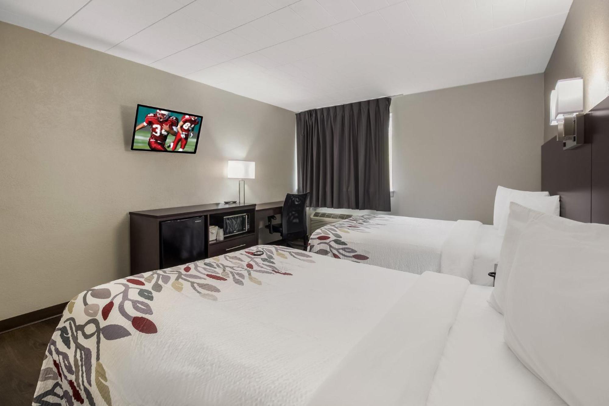 Red Roof Inn New Stanton Zewnętrze zdjęcie