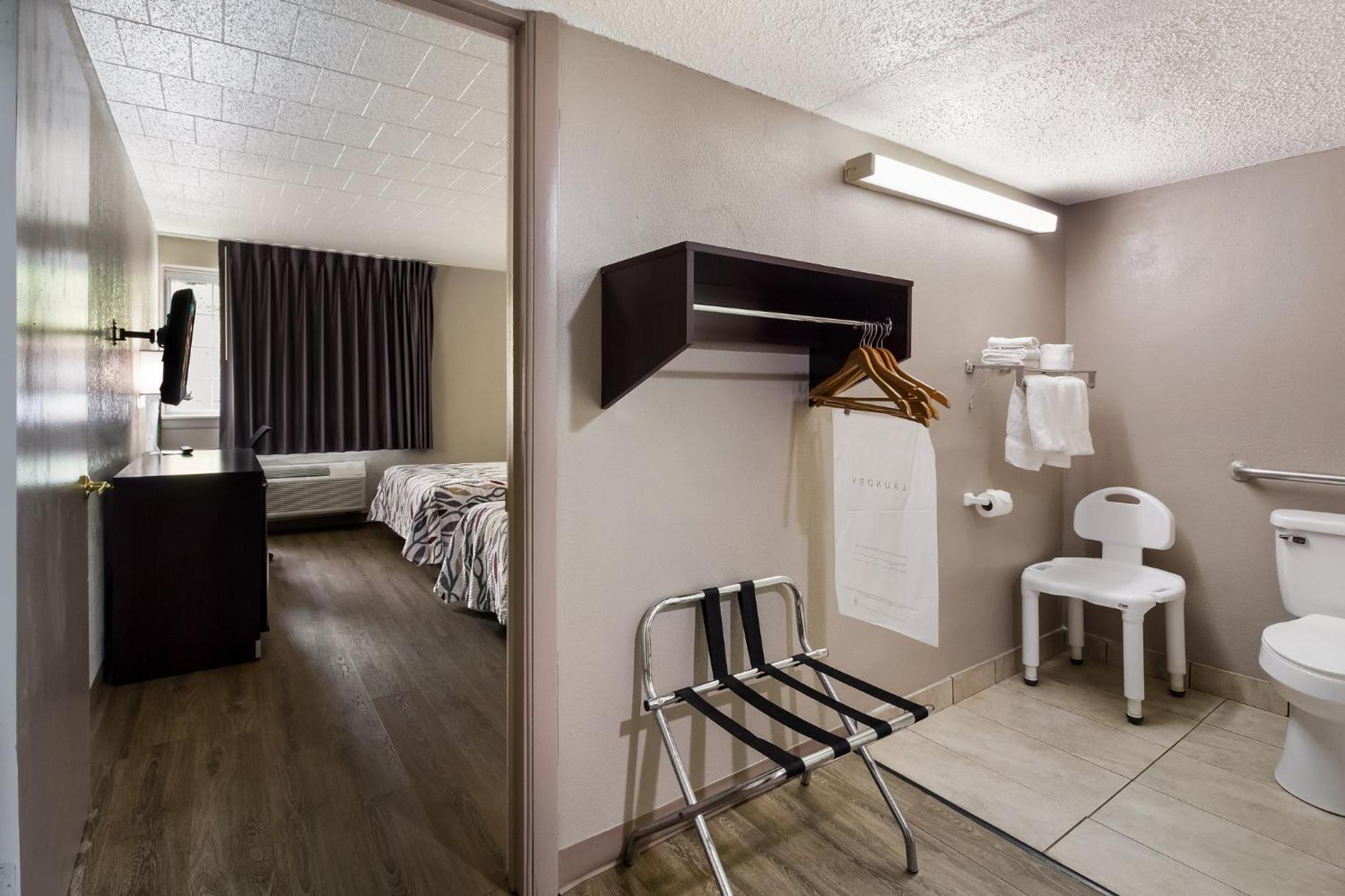 Red Roof Inn New Stanton Zewnętrze zdjęcie